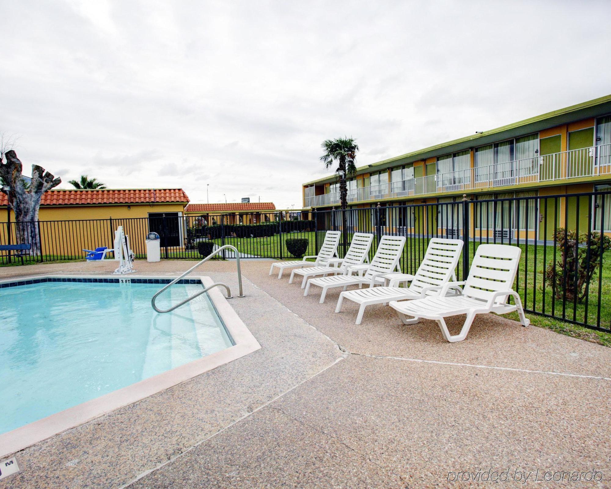 University Inn San Marcos Luaran gambar