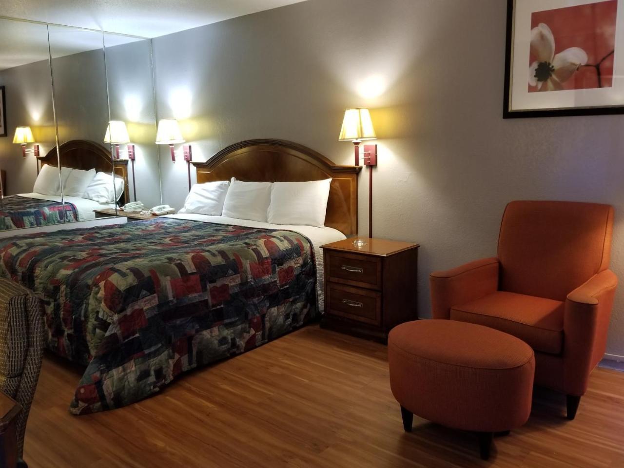 University Inn San Marcos Luaran gambar